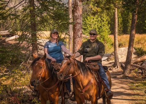 Horseback Riding Spots Near Aspen, Colorado - Aspen Signature Vacation
