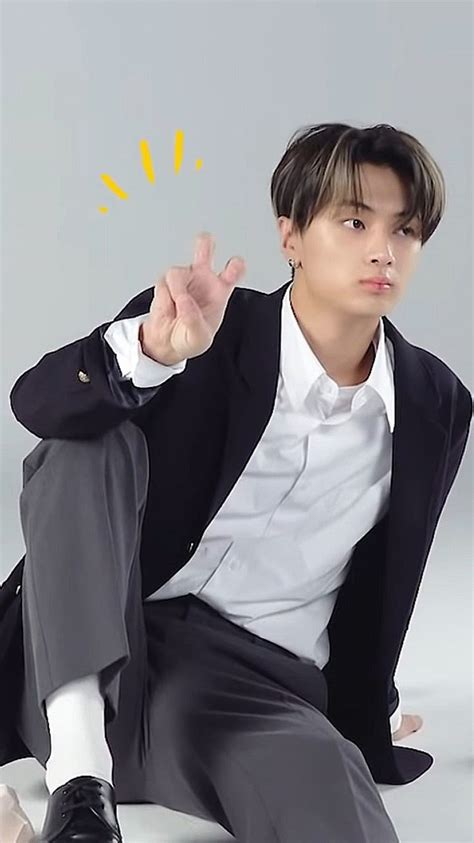 Pin By Tami Ruiz Schmidt On Enhypen Hot Korean Guys Cute Gay Couples Boyfriend Pictures