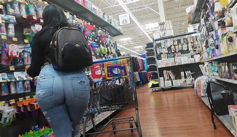 The PERFECT Latina Ass In Tight Jeans OC Video Tight Jeans Forum