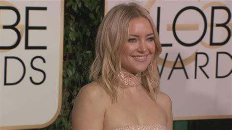 Kate Hudson Flaunts Her Toned Abs In A Two Piece Reveals Her Fitness And Lifestyle Secrets