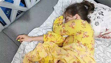 Sleepy Porn Videos Xhamster