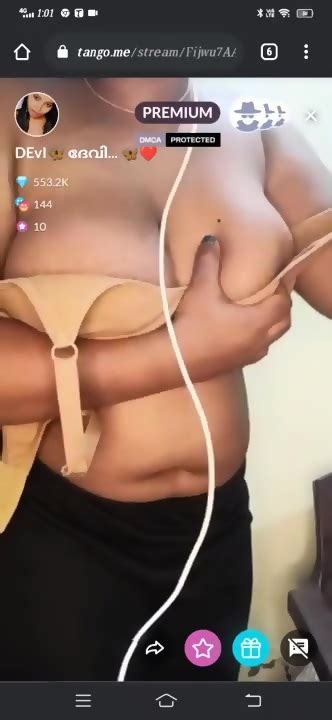 Mallu Model Devi Hot Tango Live