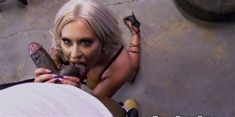 TEAM FUCK FEST Gorgeous Pornstars Suck Off Random Car Mechanics At Work Tnaflix