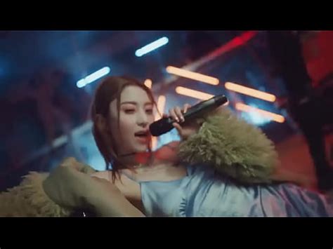 Antifragile Le Sserafim XVIDEOS