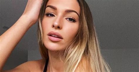 Zara Mcdermott Unleashes Curves In Plunging Bikini Top For Swimming Pool Expos Daily Star