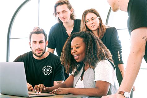 AI-Powered Strategies for Reaching Targeted Audiences