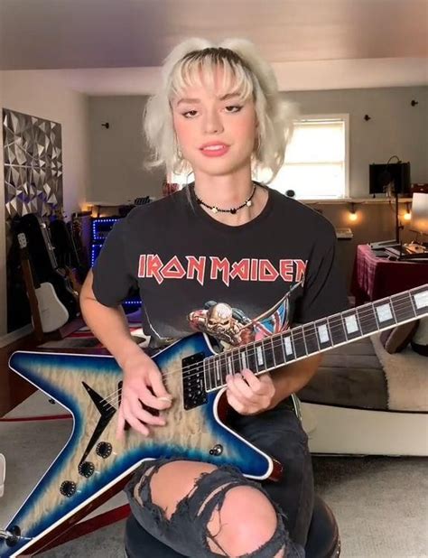 Lexi rose playing ride the lightning solo by metallica – Artofit