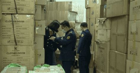 Clip C N C Nh Kho H Ng B T K Ch C A Hot Girl Livestream Ch T Ng N N M I Phi N