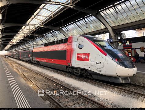 Alstom Avelia Euroduplex 310 045 Operated By Sncf Voyageurs Taken By