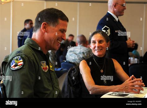 Retired Us Army Brig Gen Rhonda Cornum Converses With Us Air