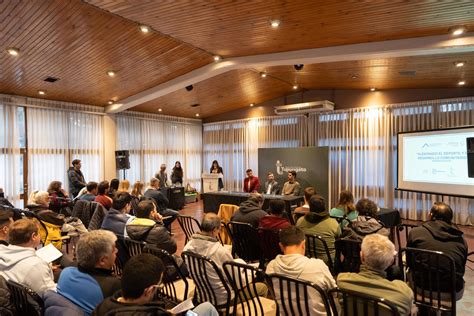 Primer concurso "Alentando el Deporte y el Desarrollo Comunitario" en