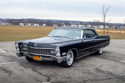 1967 Cadillac Deville Hardtop Sedan