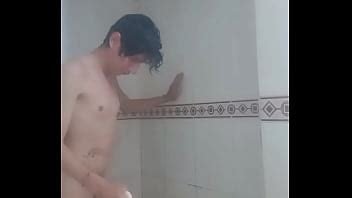 Dándome una pequena ducha lista XVIDEOS