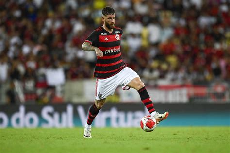 Flamengo Apresenta Vulnerabilidade Defensiva No Segundo Tempojogada