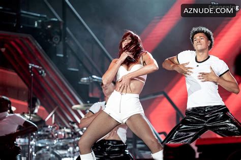 Dua Lipa Sexy And Hot Shows Off Her Stunning Curves And Legs While Performing At Nos Alive