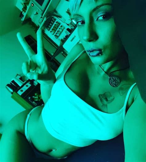 Nasu Grinder Nude Porn Pictures Xxx Photos Sex Images Pictoa