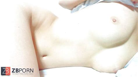 Stunning Japanese Woman ZB Porn