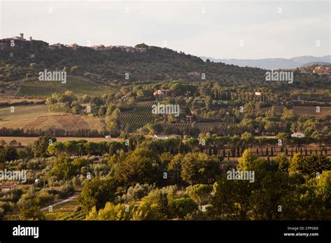 Apennine Mountains Hi Res Stock Photography And Images Alamy