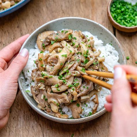 Sauteed Oyster Mushrooms Recipe Video - Yum Creative