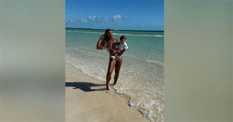 Serena Williams Shows Off Toned Body In Bikini Alongside Daughter Adira