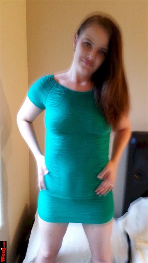 Beautiful Babe Teasing With Her Nice Body In A Tight Dress Photos