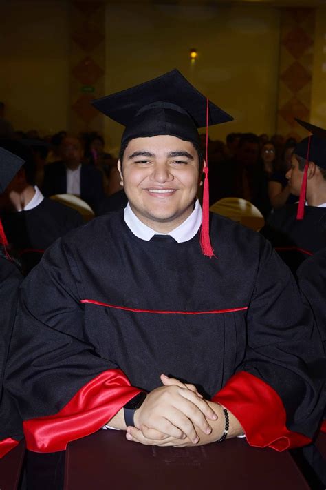 Despide Campus Tabasco con Orgullo una nueva generación de