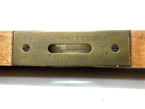 Antique Goodell Pratt 2724 Wood And Brass 24 Plumb Level Wooden Tool N