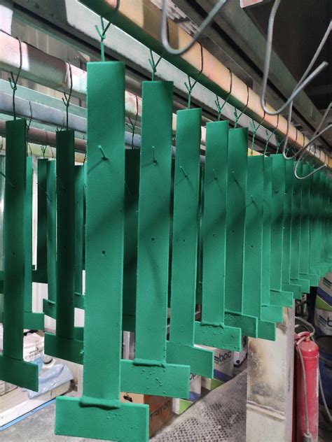 Цвет Ral 6005 Зеленый мох в каталоге цветовой палитры