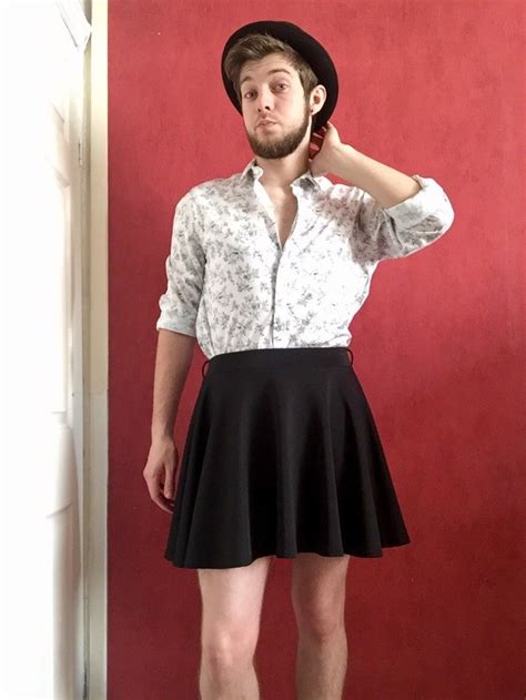 Женственные парни в женской одежде фото