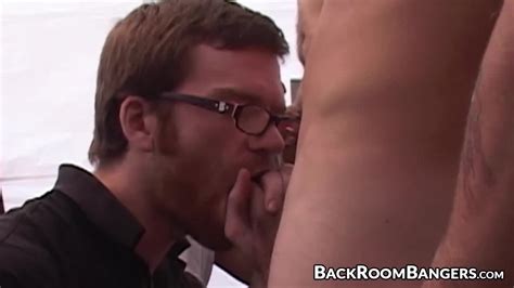 Good Looking Gay Jocks Demonstrate Their Dick Sucking Skills Boyfriendtv