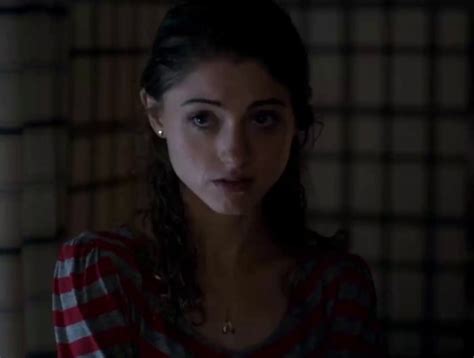 Natalia Dyer Nancy From Stranger Things In Her Adorable Bra 9gag