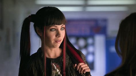 Kenzi S02e07 4 Lost Girl Photo 35372114 Fanpop