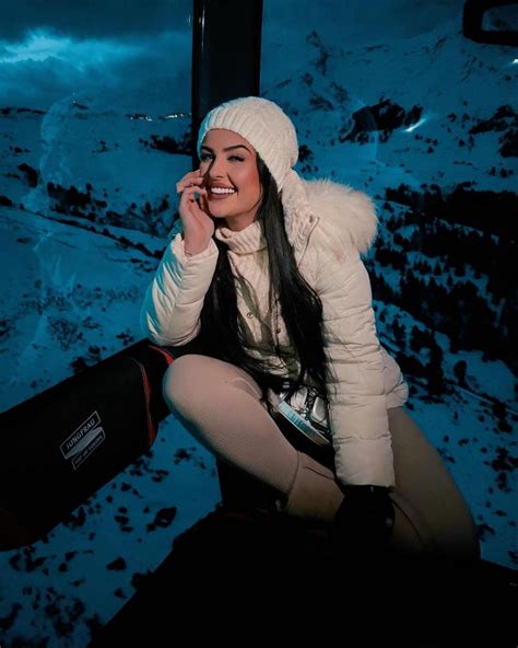 Sthefany Oliveira Hot Instagram Model Biography Height Net Worth Boyfriend Pics BrightCeleb