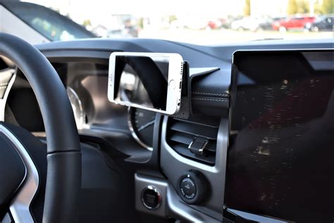 Ford F150 Lightning And Expedition Phone Mount