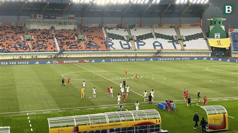 Piala Dunia U Petir Menggelegar Di Stadion Si Jalak Harupat