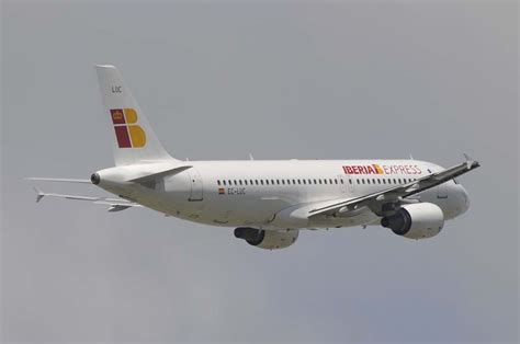 Iberia Express celebra sus primeros cinco años Fly News