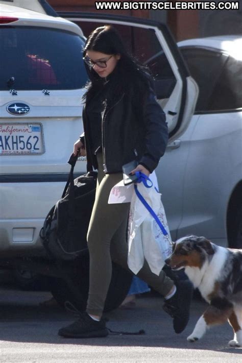 Ariel Winter No Source Winter Celebrity Beautiful Babe Posing Hot Nude Celebrities Mobile