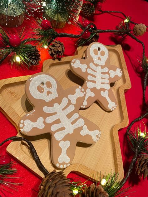 Skeleton Gingerbread Man Christmas Cookie Gothmas Creepmas Etsy