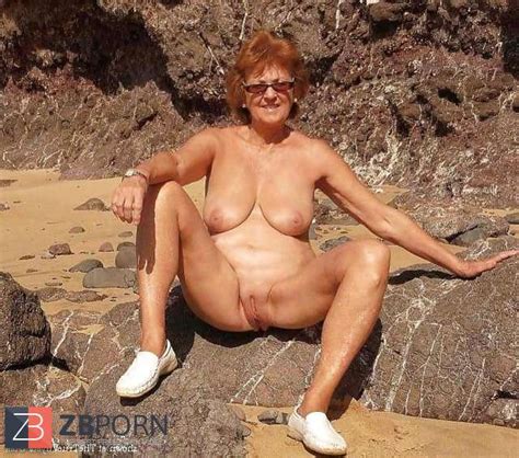 Mature Granny Naturist ZB Porn