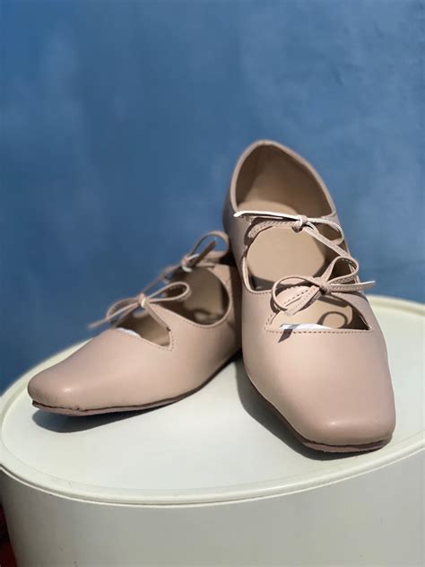 Nude Ballet Flats Women S Fashion Footwear Flats Sandals On Carousell