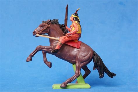 Deetail Mounted Apache Indian 3 Herald Toys And Models