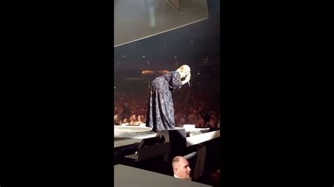 Adele Shakes Her Ass Adele30 YouTube