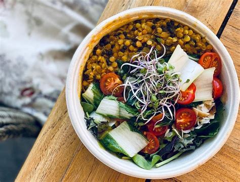 Lauras Deli | Top Bowls in Düsseldorf | Mr. Düsseldorf | Foto: Lauras ...