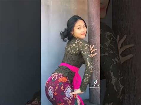 Video Cewek Goyang Tiktok Hot Bikin S Ng Twitch Nude Videos And Highlights