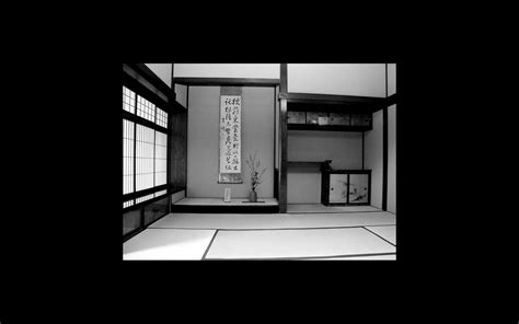 Naked House Morphology