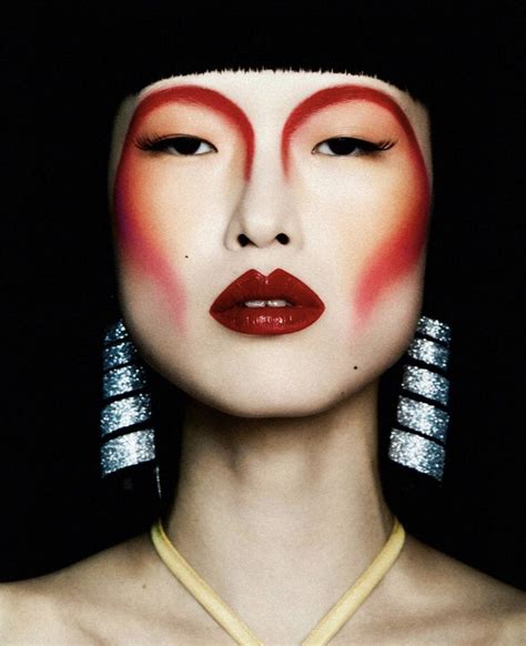 Red makeup | Red makeup, Creative makeup, Fantasy makeup