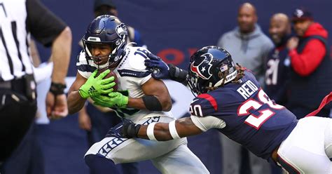 3 Up 3 Down Tyler Lockett Eclipses 1 000 Yard Mark Rashaad Penny