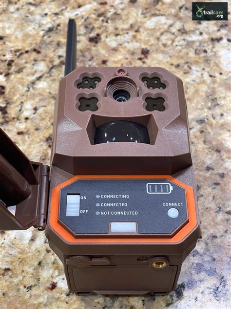 Moultrie Mobile EDGE Review and Ratings