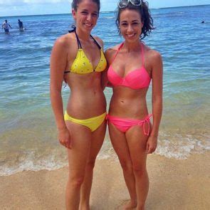 Sexy Colleen Ballinger Showed Her Big Boobs In Bikini Private Pics
