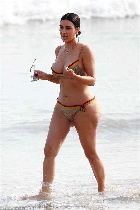 Susanna Reid Lauds Kim Kardashian S Unretouched Bikini Daily Mail Online
